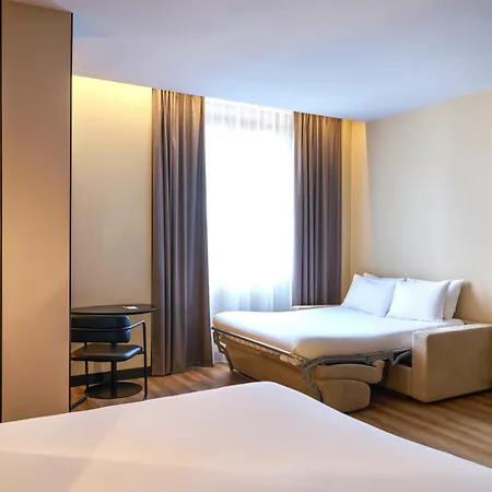 Novotel Centre Cathedrale 4* روان