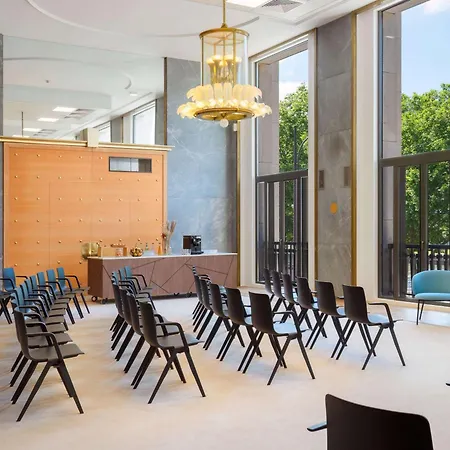 فندق Novotel Centre Cathedrale 4*