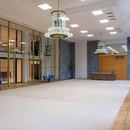Novotel Centre Cathedrale فندق روان
