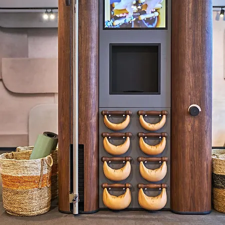 Novotel Centre Cathedrale 4*