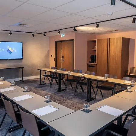 Novotel Centre Cathédrale Hotel 4*