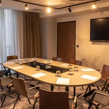 Hotel Novotel Centre Cathedrale 4*