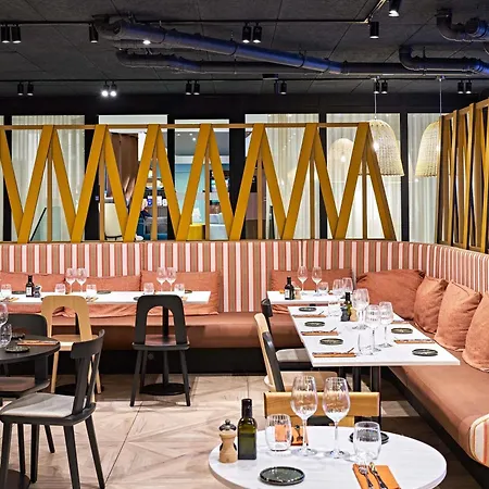 Hotel Novotel Centre Cathedrale