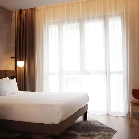 Novotel Centre Cathedrale Отель Руан