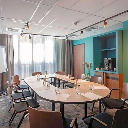 Novotel Centre Cathedrale Готель 4*