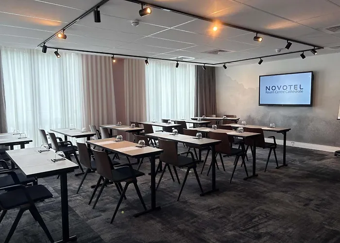 Ξενοδοχείο Novotel Centre Cathedrale 4*