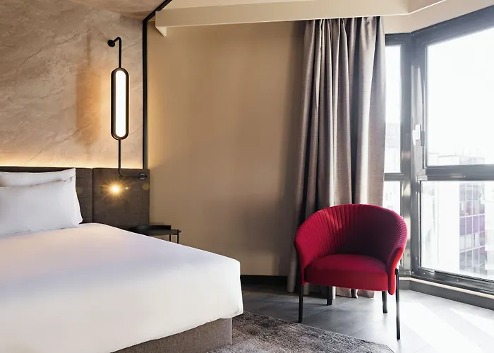 ホテル Novotel Centre Cathedrale ルーアン