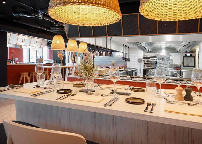 ホテル Novotel Centre Cathedrale 4*