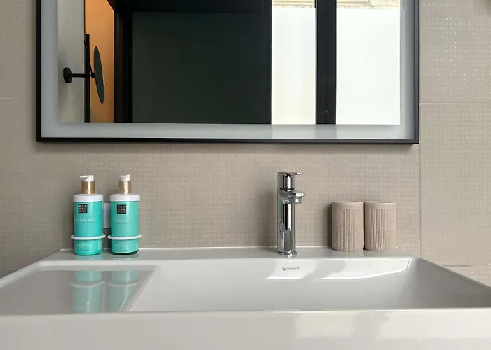 Novotel Centre Cathedrale 4*